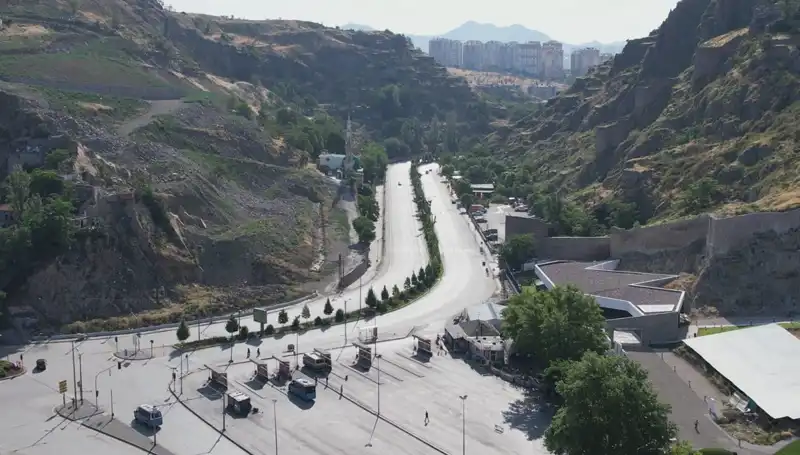 Kurban Bayramı'nda Ankara Sokaklarında Hüzünlü Bir Sessizlik Hakim