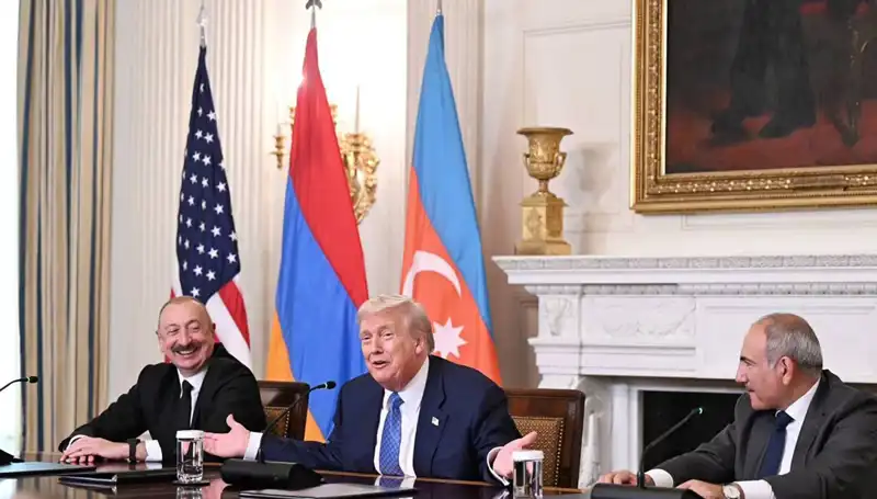 Aliyev'den Ermenistan'a Anayasa Çağrısı: Anlaşmanın Zamanı Geldi
