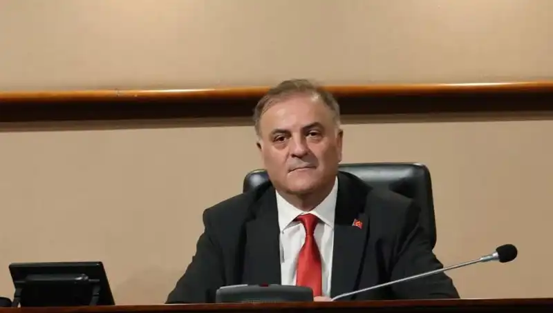 İBB Başkanvekili Nuri Aslan: Kimdir, Nereli, Kaç Yaşında? Biyografisi Nedir?