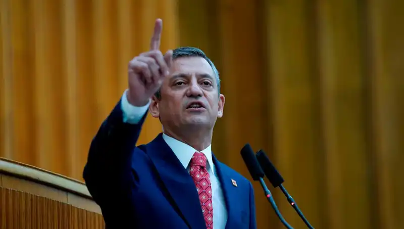 CHP Cumhurbaşkanı Adaylığı İçin Özgür Özel'den Önemli Açıklama: Ön Seçim Gerçekleşecek mi?