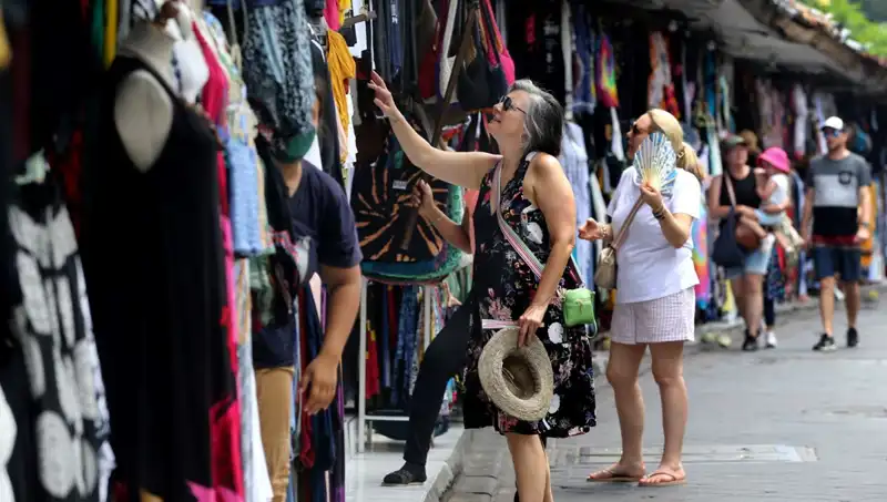 Bali'de Turistlere Kıyafet Yasağı: Uymayanlar Ceza Almaya Hazır!
