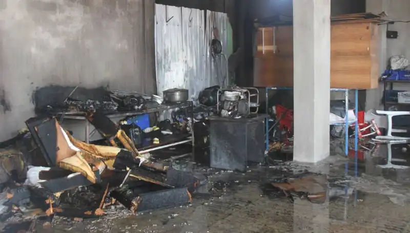 Antalya'da Bir Evin Deposunda Yangın: Sebepleri ve Sonrası