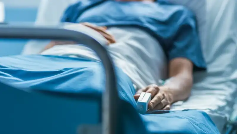 Mide Ağrısıyla Gittiği Doktordan Sonra Hayatını Kaybetti: Risk Altındaki Binlerce Kişi!